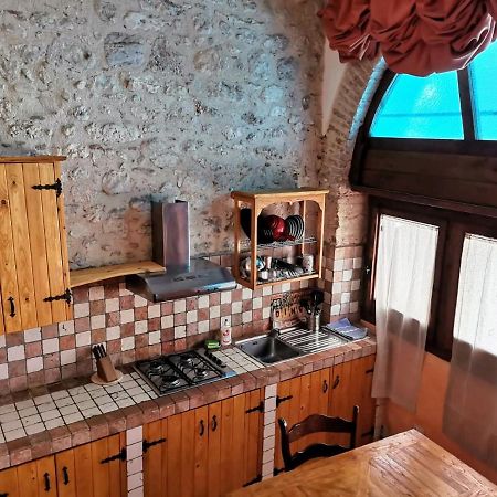 Piazzetta Del Forno - Monolocale Con Soppalco Leilighet Assergi Eksteriør bilde